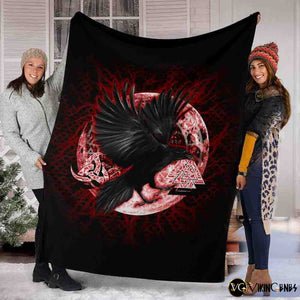 Norse Raven Fleece Blanket - vikingenes
