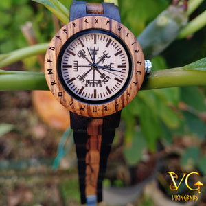 Women Vegvisir Handmade Wooden Watch - vikingenes