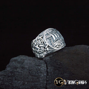 Sterling silver Viking Ship Drakkar Ring - vikingenes
