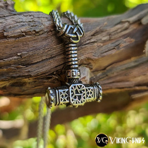 Thor's Hammer Mjolnir Necklace - vikingenes