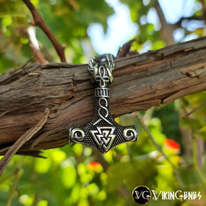 Thor's Hammer & Valknut Decorated Necklace - vikingenes