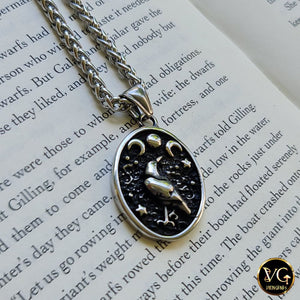 Raven & Triple Moon Goddess Necklace - vikingenes